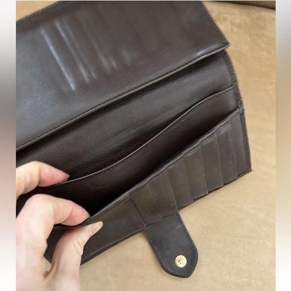 Gucci Guccissima Gold Heart Cocoa Brown Leather Continental Long Wallet
